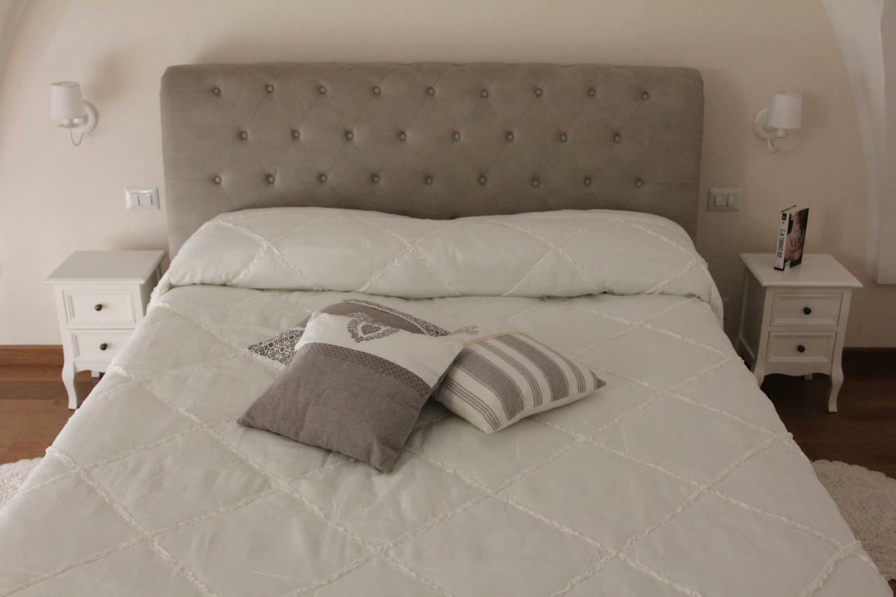 Dimora Della Castellana Apartment Lecce Luaran gambar